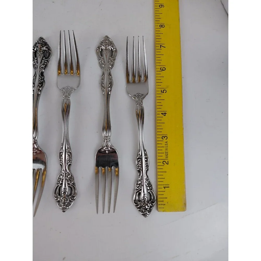 Oneida Michelangelo 18/10 Stainless Steel 35pc. Flatware Set (Service for Seven)